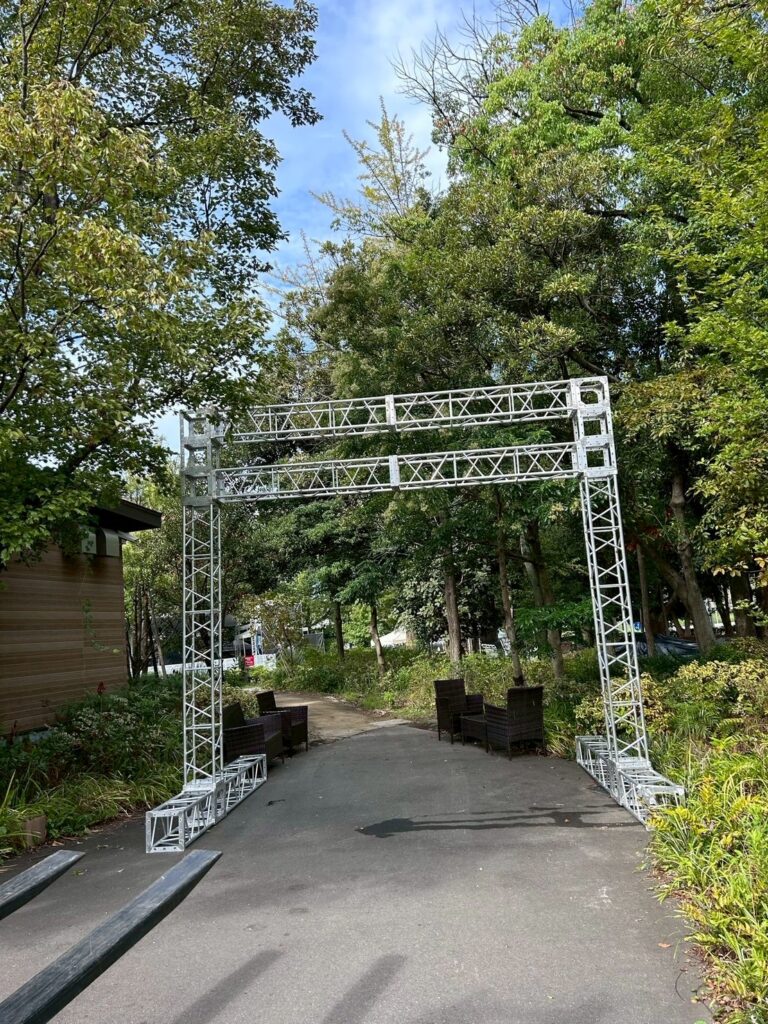 アルミトラス設営